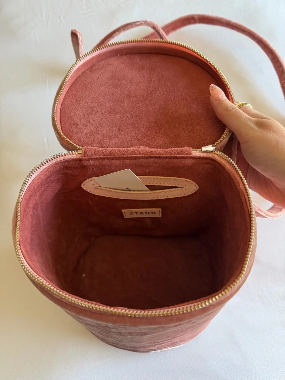 STAUD Bucket Bag Pink